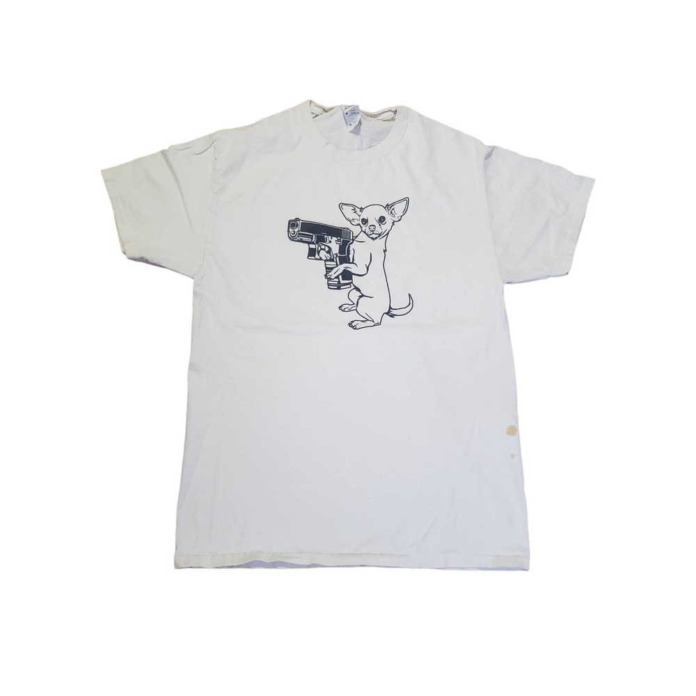 Chihuahua T-shirt size Medium